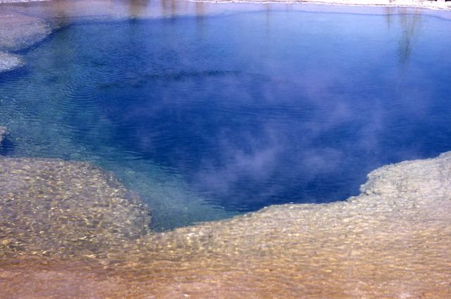 Close up of Emerald Pool - Hot Spring, Upper Geyser Basin Picture