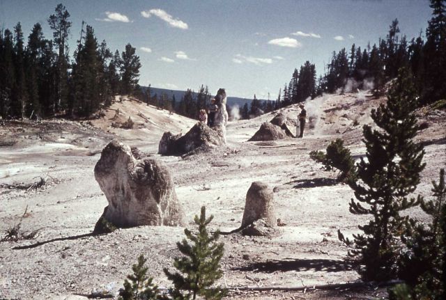 Extinct springs - Monument Geyser Basin - Mineral deposits Picture