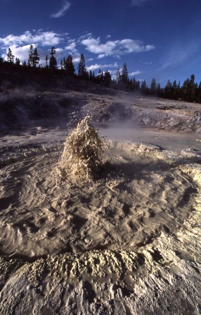 Crater Hills Mud Pool - Mud Pots, Mud Volcano area Picture