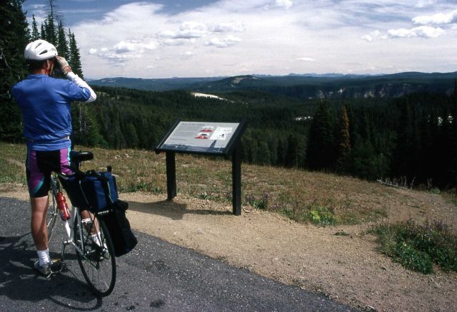 Cyclist at Washburn Hot Springs overlook Picture