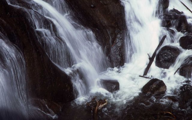 Gibbon Falls Picture