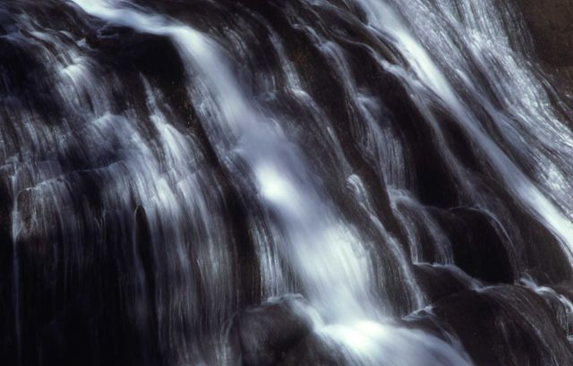 Gibbon Falls Picture