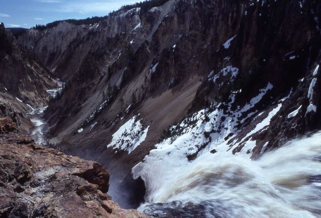 Brink of the Lower Falls Picture