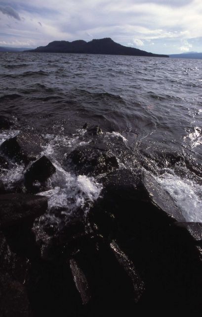 Rocky shore on Yellowstone Lake Picture
