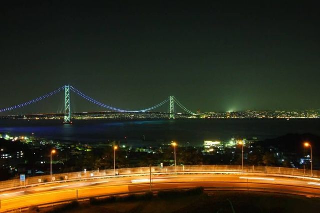 Akashi Kaikyo/Pearl Bridge - Japan Picture