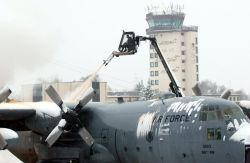 C-130 Hercules - De-ice de-plane Image