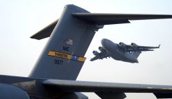 C-17 Globemaster III - Globemaster III transports troops Image