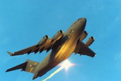 C-17 Globemaster III - Evasive maneuvers Image