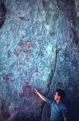 Houy and Indian petroglyphs Image