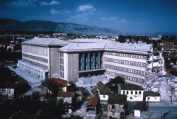 Earthquake damage Image