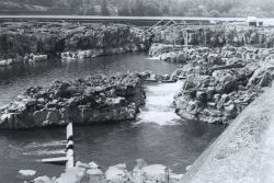 Looking across the fishway entrance from the crest of the dam. Image