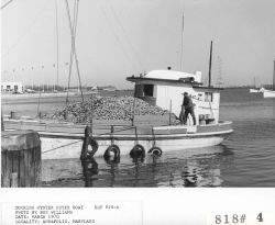 Docking oyster buyer boat Image