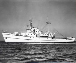 ALBATROSS IV underway Image