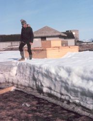 Deep snow in early spring at Svalbard. Image
