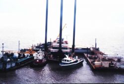 Dixon Bay well site being capped after blowout and oil spill Image