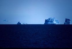 3 Icebergs. Image