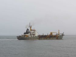 Bulk carrier tied up at Port Townsend. Image