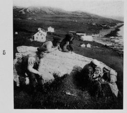 Louis Mayer painting on the island of Skaaro, north of Tromso, Norway Image