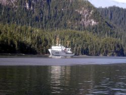 NOAA Ship FAIRWEATHER Image