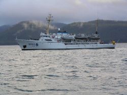 NOAA Ship FAIRWEATHER Image