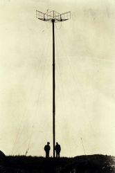 Mast and antenna system for Shoran installation Image
