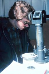 Using the Dobson ozone spetrophotometer to measure the ozone content of the atmosphere by observing 2 ultraviolet wavelengths. Image