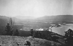 Southeast arm of Lake Yellowstone & Yellowstone River Image