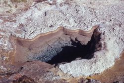 Unknown or unidentified hot spring in Shoshone Lake Geyser Basin Image