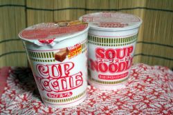 Cup Noodles Photo